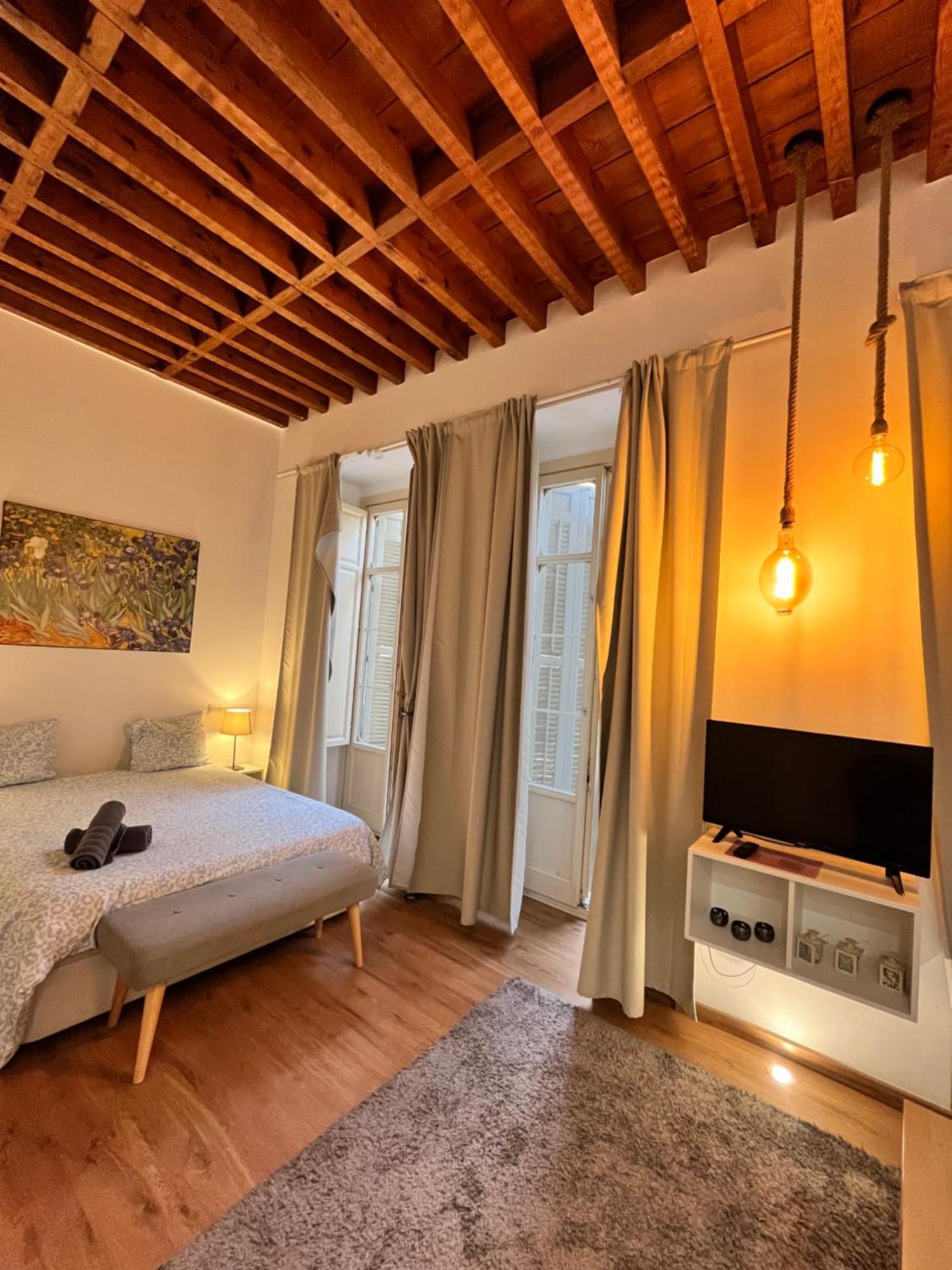 Boutique Larios - Malaga Center Apartment Luaran gambar